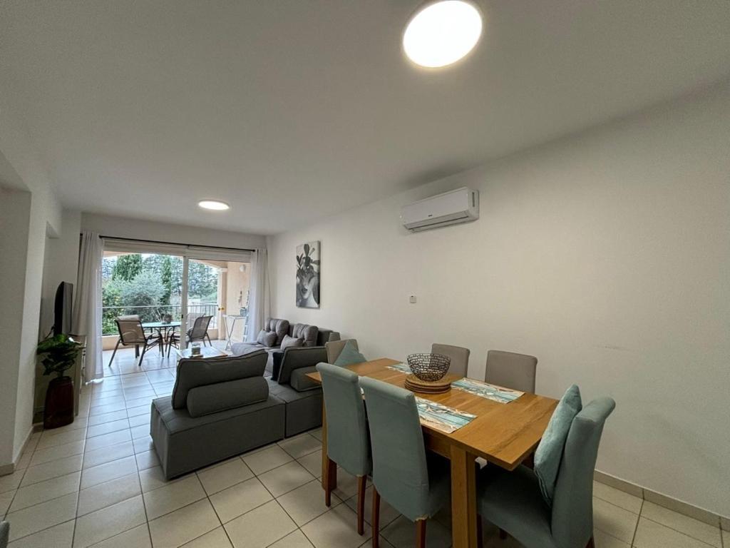 Cozy Apartment In Paphos Beautiful Complex מראה חיצוני תמונה