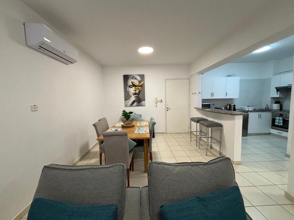 Cozy Apartment In Paphos Beautiful Complex מראה חיצוני תמונה