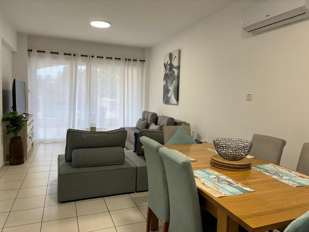 Cozy Apartment In Paphos Beautiful Complex מראה חיצוני תמונה